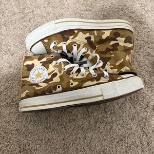 Converse Brown Camo